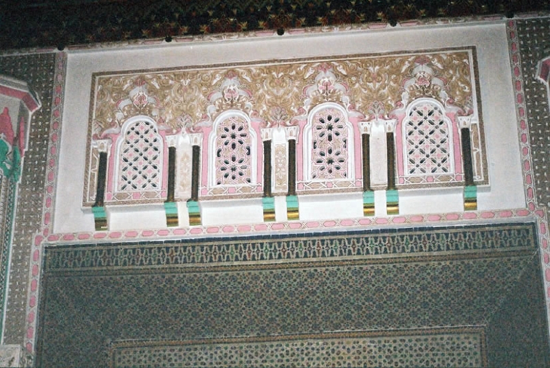 fes0005_JPG.jpg - Restaurant typique