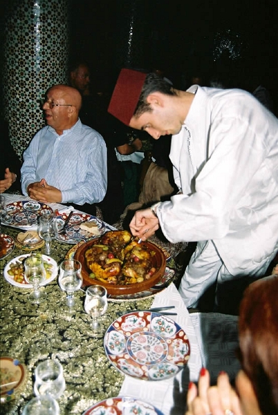 fes0011_JPG.jpg - Restaurant typique