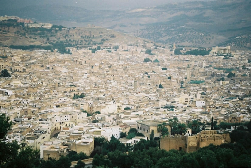 fes0015_JPG.jpg - Vue générale de la ville