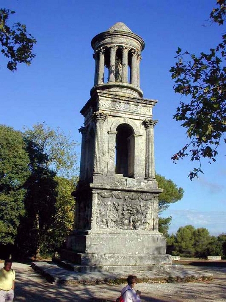 antiques_0001.jpg