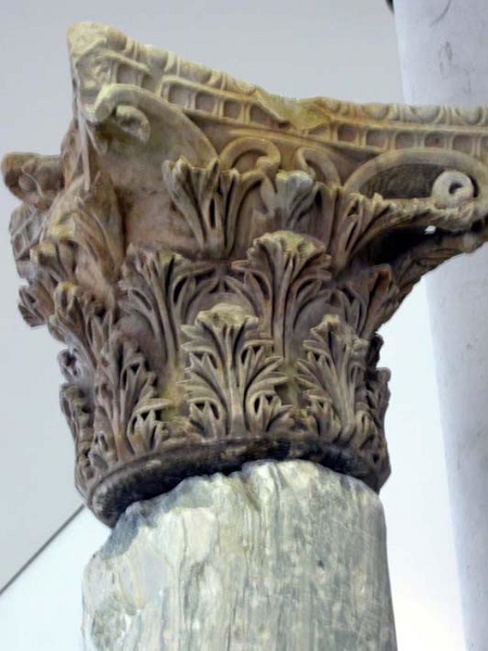 arles_musee_018.jpg