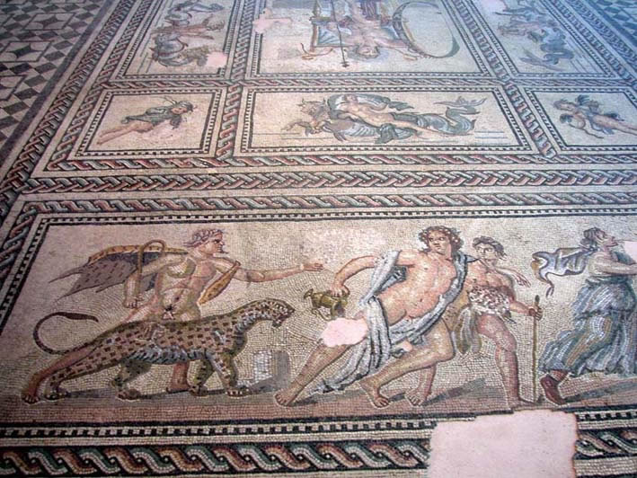 arles_musee_024.jpg