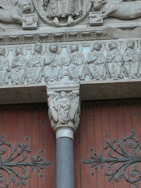 arles_eglise_007.jpg