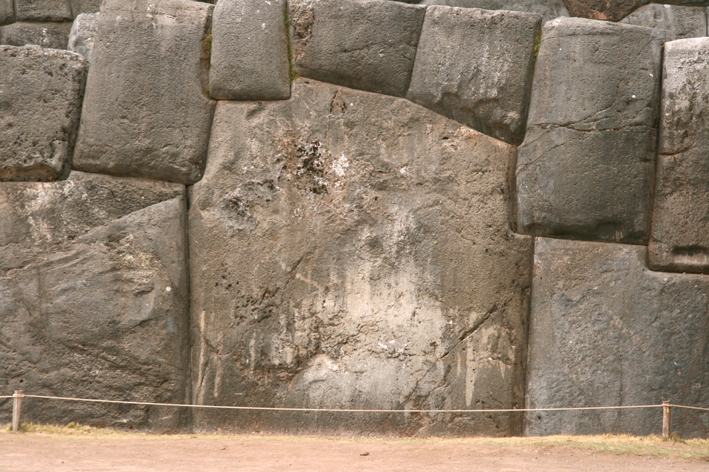 sacsayhuaman_cuzco_006.JPG