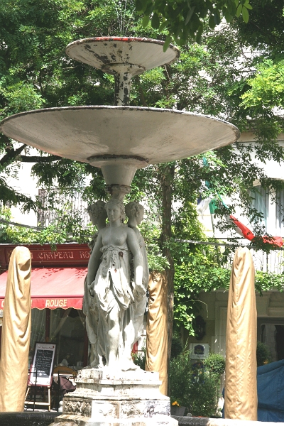 08-007.JPG