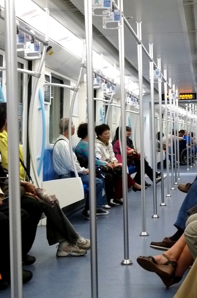metro_002.JPG - Un métro tout neuf pour l'Expo