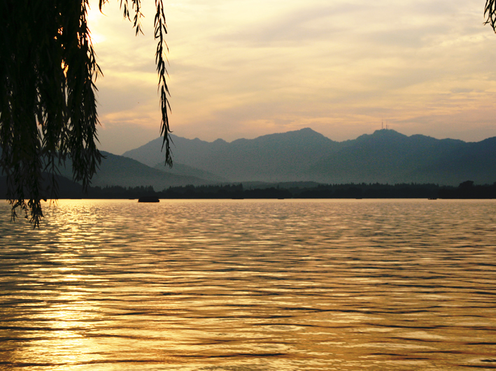 hangzhou_lac_040.JPG - Merveilleux coucher de soleil