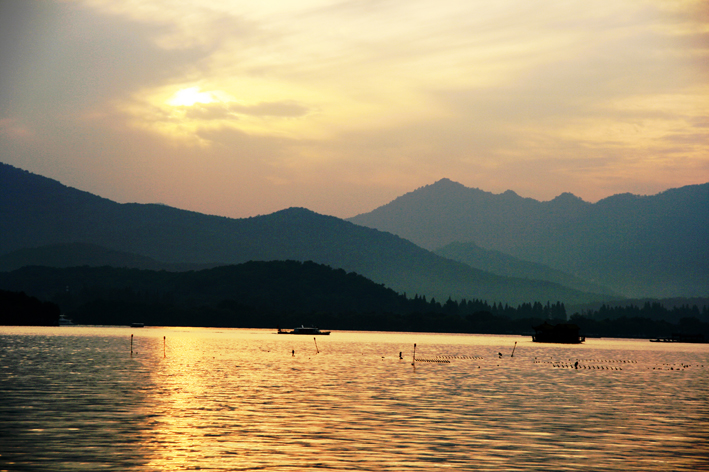 hangzhou_lac_044.JPG - Merveilleux coucher de soleil