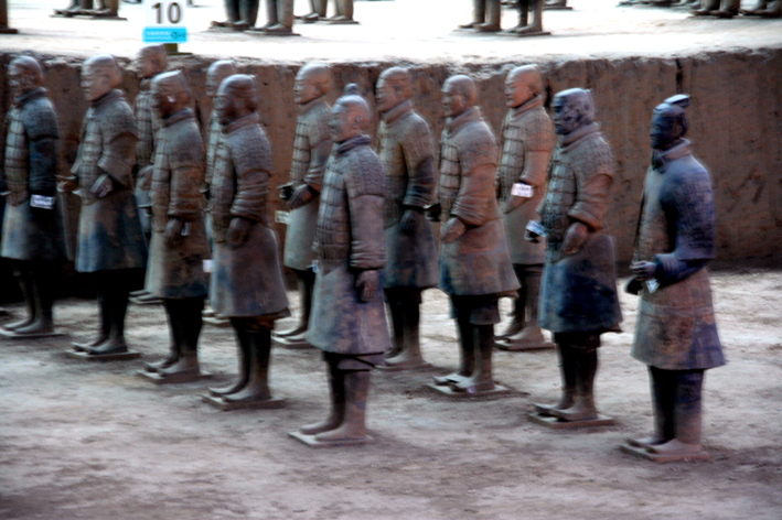 armee_enterree_043.JPG - La zone de restauration