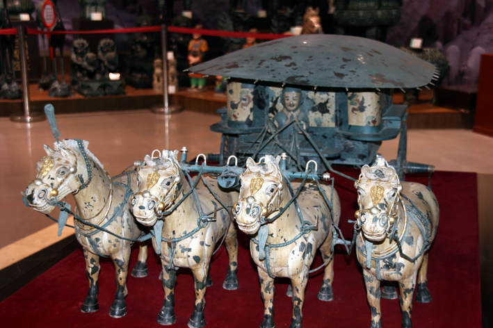 armee_enterree_059.JPG - Dans le musée