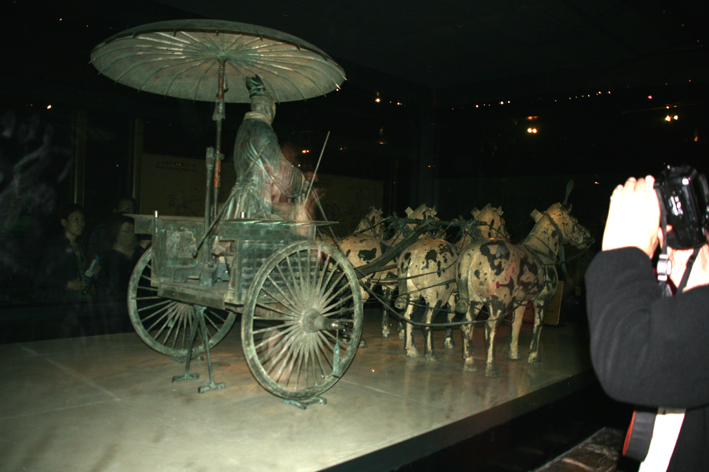 armee_enterree_076.JPG - Dans le musée