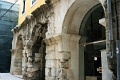 split_048