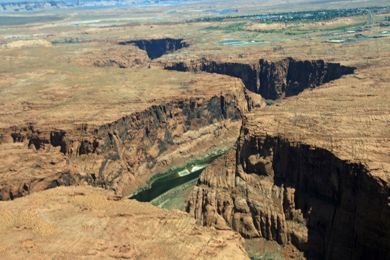 04_lac_powell_010.jpg