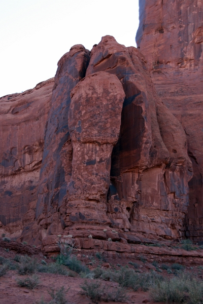05_munoment_valley_070.jpg