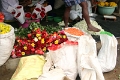 16_marche_aux_fleurs_de_madurai_010