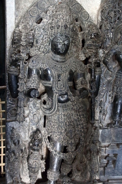 50_halebid_hoysaleshwara_018.jpg