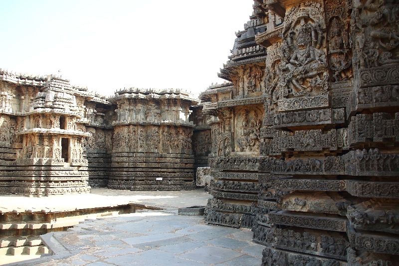 50_halebid_hoysaleshwara_041.jpg