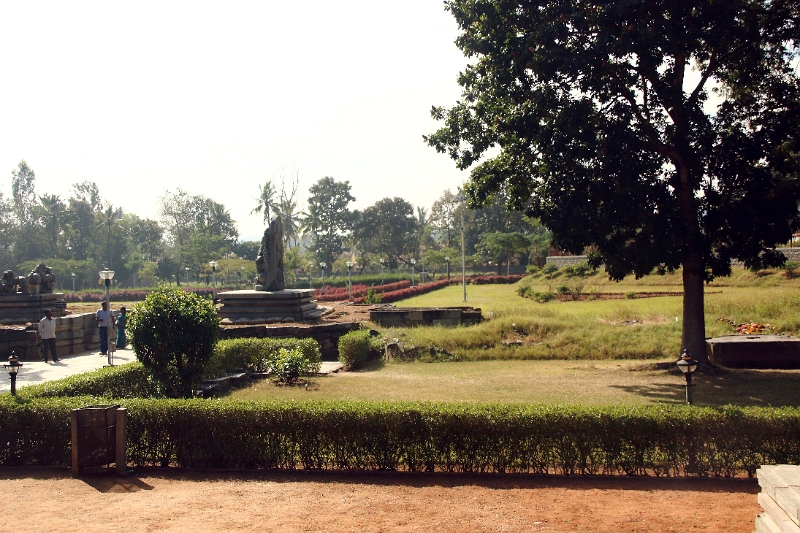 50_halebid_hoysaleshwara_044.jpg