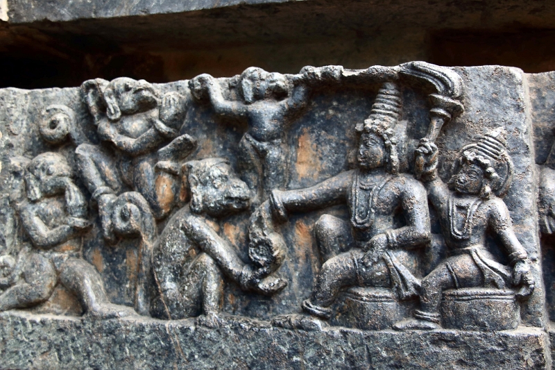 50_halebid_hoysaleshwara_062.jpg