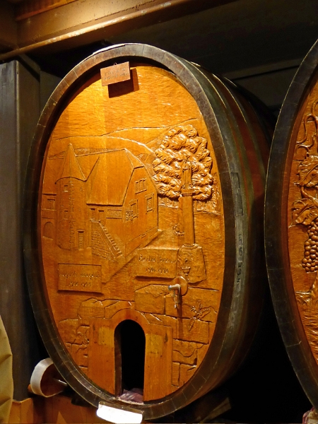 08_cave_vin_004.JPG