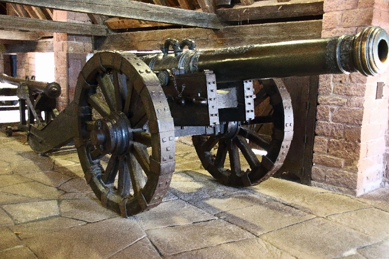 13_haut_koenigsbourg_037.JPG