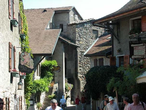 yvoire_ville_012.jpg