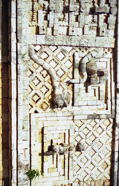 uxmal_016.jpg