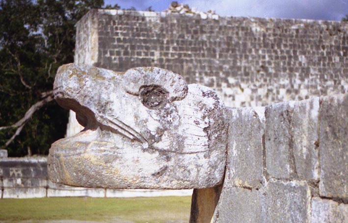 chichen_idza_005.jpg