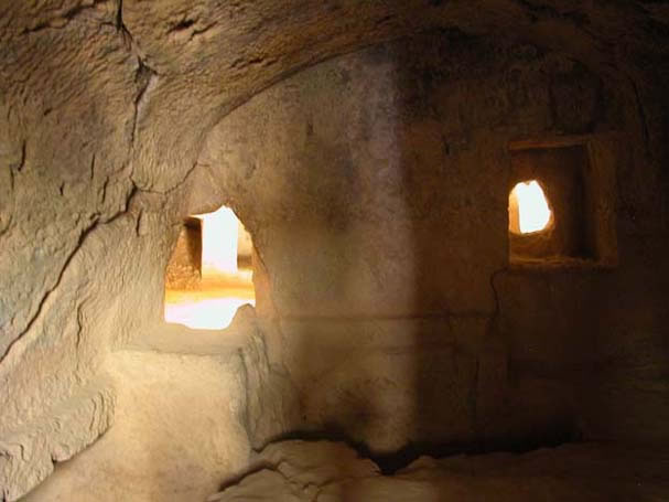 paphos_tombeaux_009.jpg