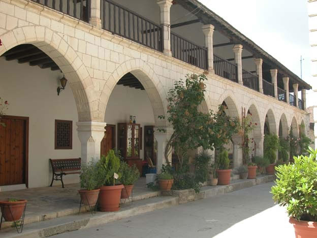 monastere_moni_003.jpg