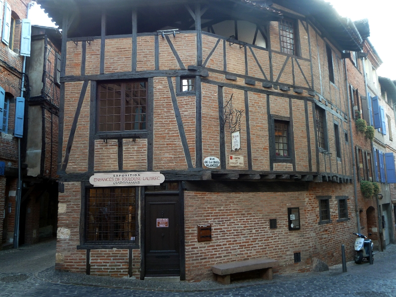 023-albi-vieille_ville_069.jpg