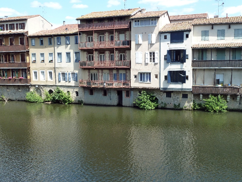 025-castres-vieille_ville_002.jpg