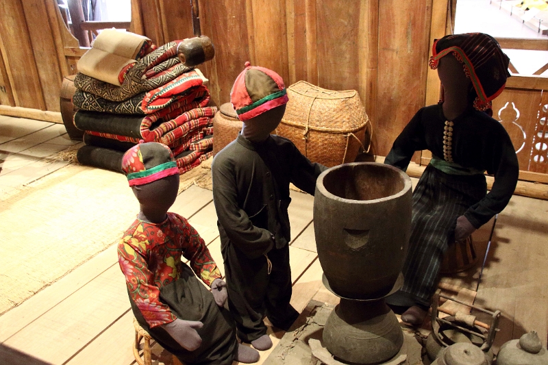 01_hanoi_musee_ethnographique_049.JPG