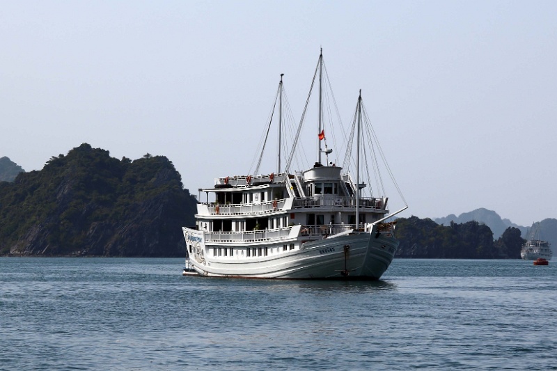 07_baie_d_hallong_002.jpg