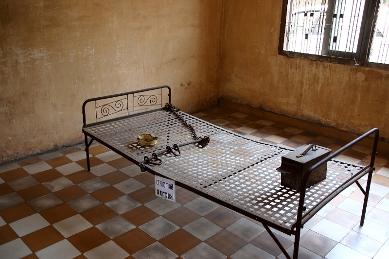 27_phnom_penh_s21_002.jpg