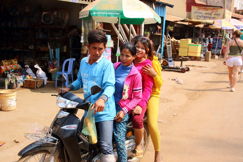 40_kampong_chhnang_054.jpg