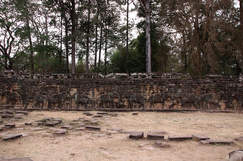 43_angkor_elephants_010.jpg