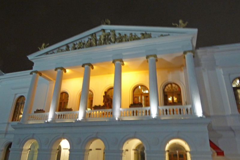 08-diner_theatro_001.jpg