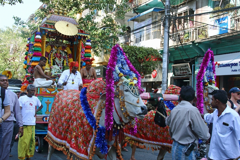 01_02-procession_021.jpg