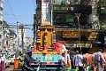 01_02-procession_003