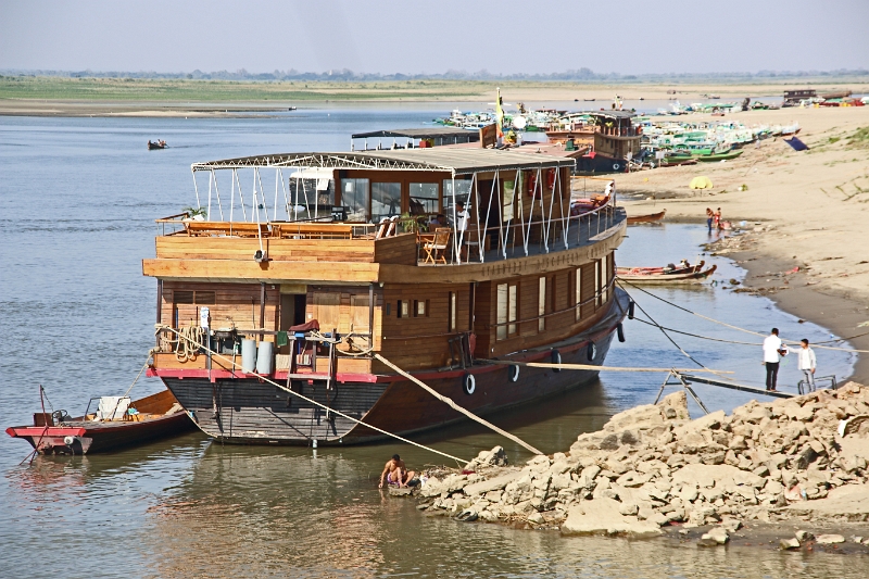 07-11_bagan_002.jpg